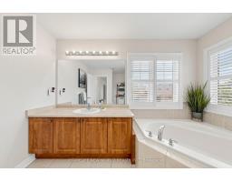 2 Lucida Court, Whitchurch Stouffville, ON L4A1S1 Photo 23