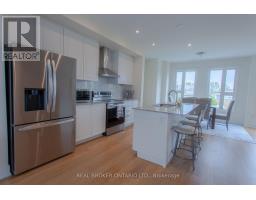 11 Mariners Pier Way, Orillia, ON L3V8P4 Photo 12