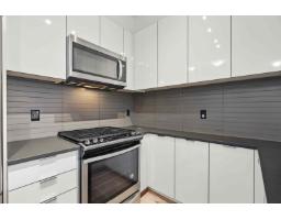216 15138 34 Avenue, Surrey, BC V3Z0Y5 Photo 13