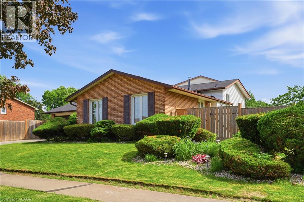 2 LORING Crescent - 3