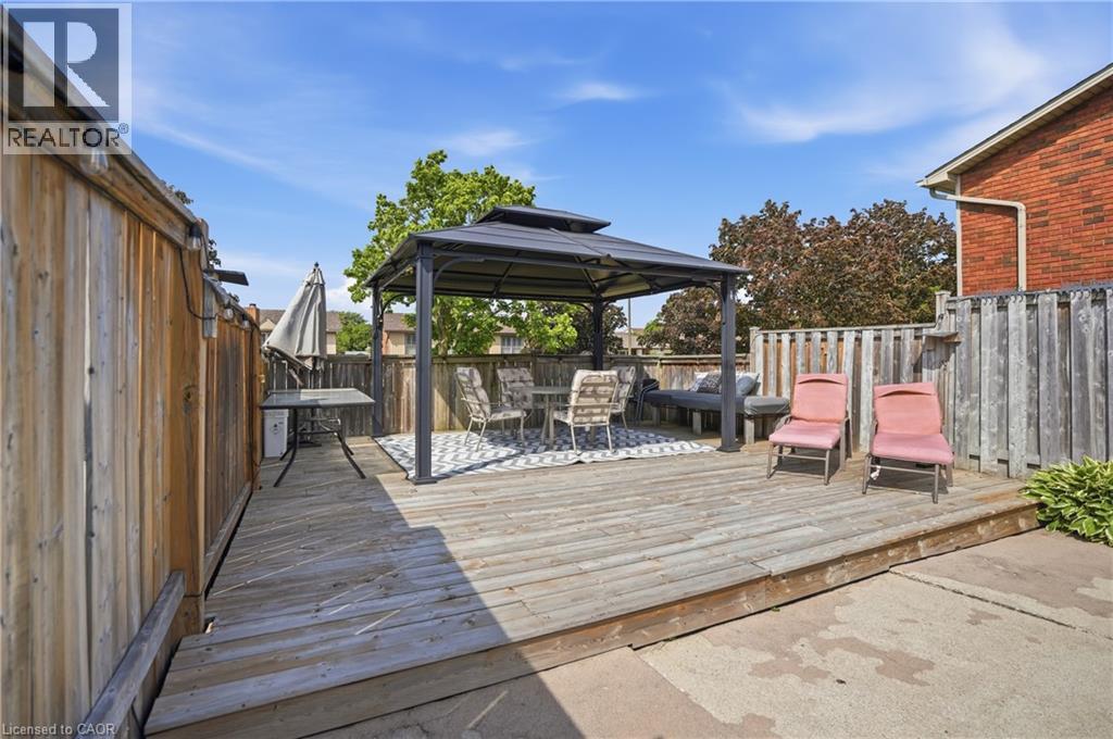 2 LORING Crescent - 42