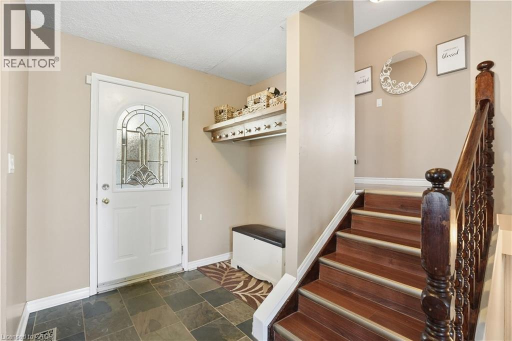 2 LORING Crescent - 5
