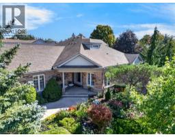 Breakfast - 147 Reiber Court, Waterloo, ON N2L6N2 Photo 11