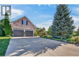 3pc Bathroom - 147 Reiber Court, Waterloo, ON N2L6N2 Photo 6