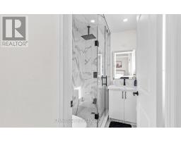 Upper - 523 Pinegrove Road, Oakville, ON L6K2C2 Photo 17