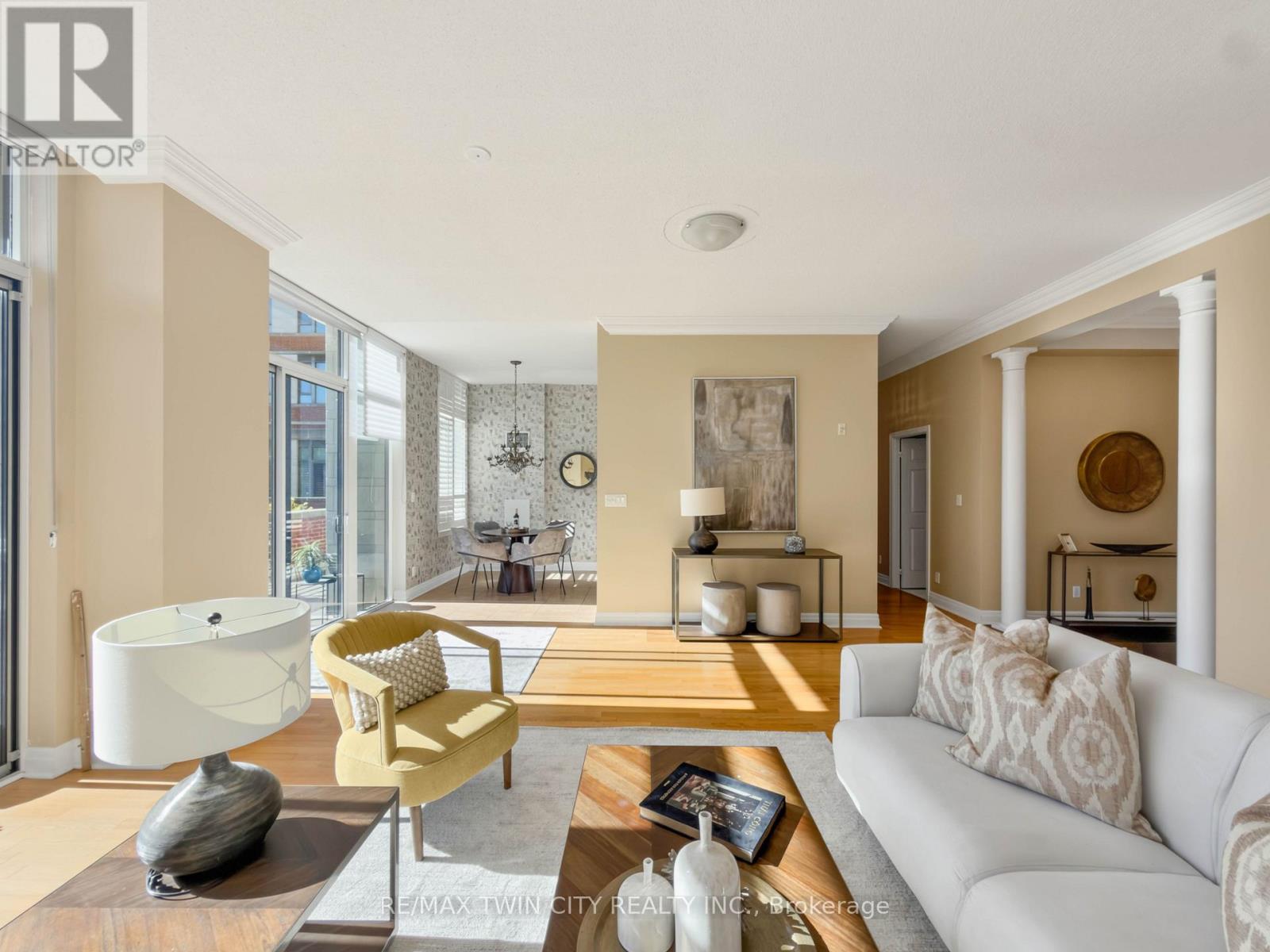 #107 65 PORT STREET E - 23