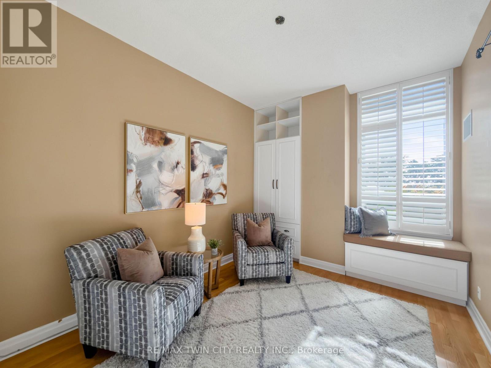 #107 65 PORT STREET E - 42