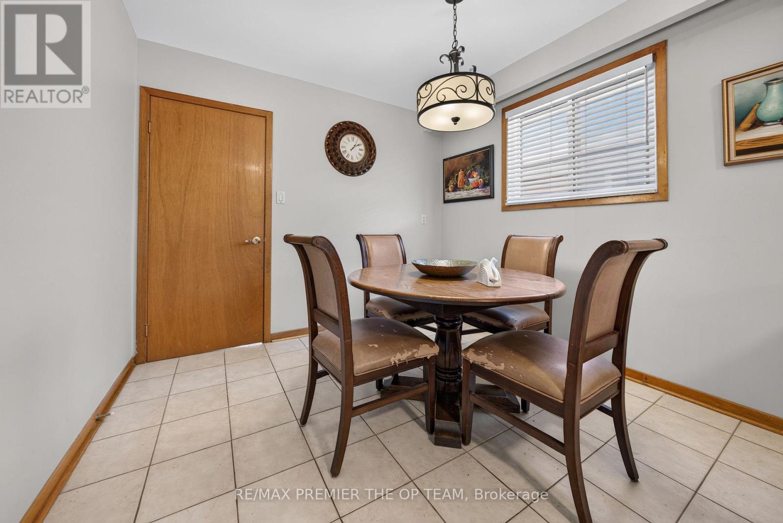 97 FIRGROVE CRESCENT - 15