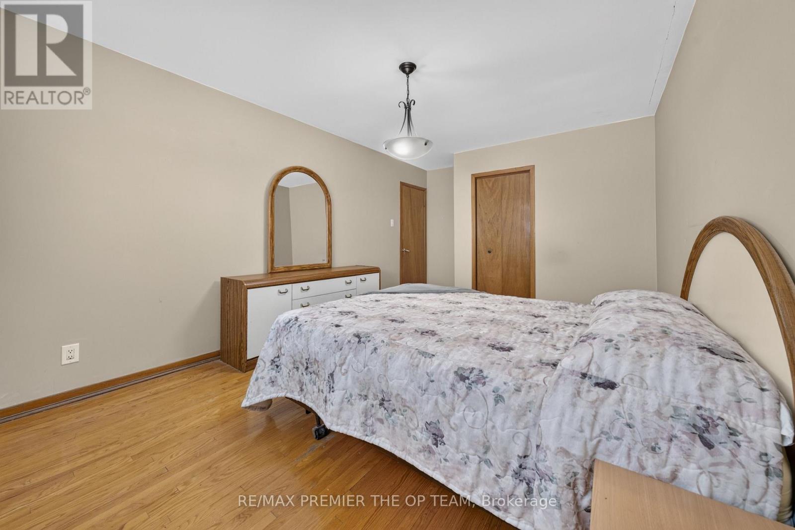 97 FIRGROVE CRESCENT - 19