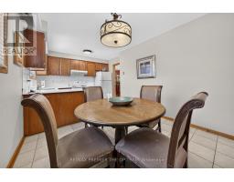 Kitchen - 97 Firgrove Crescent, Toronto, ON M3N1K5 Photo 13
