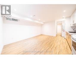 Lower - 49 B East Drive, Toronto, ON M6N2N8 Photo 7