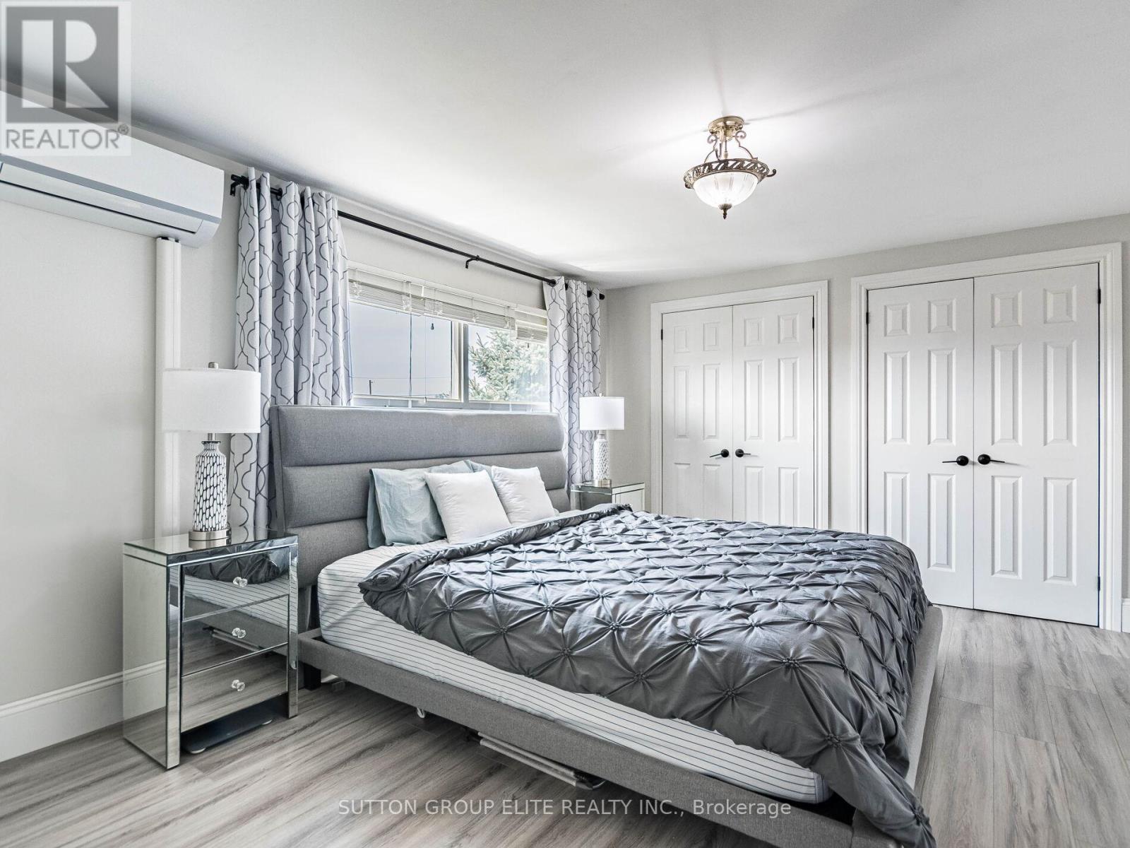 #8 640 RATHBURN ROAD E - 22