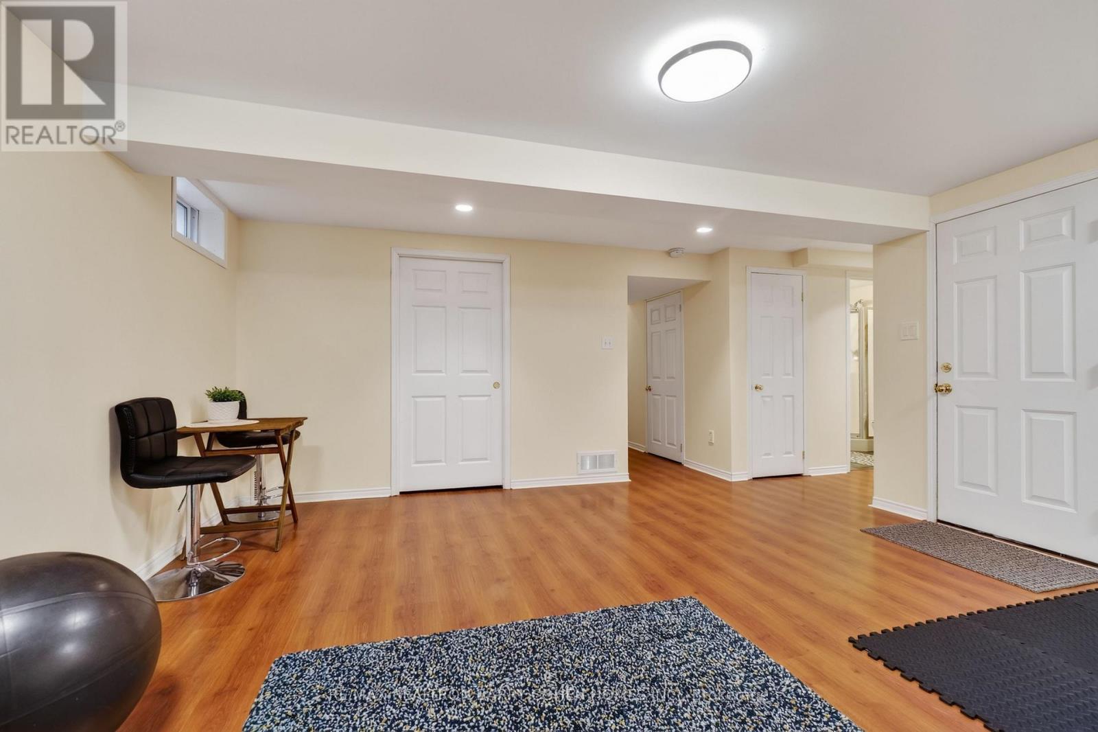 1090 SHELBORNE PLACE - 22