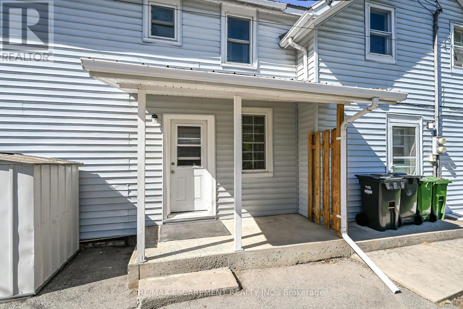 217-219 NELSON STREET W - 24