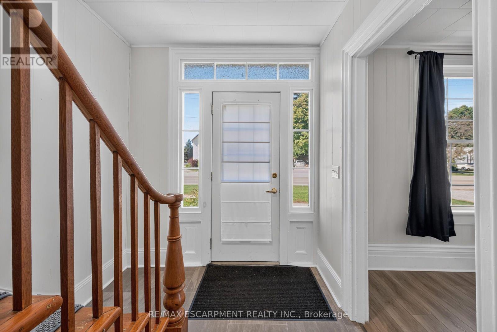 217-219 NELSON STREET W, Norfolk (Port Dover) — photo 7
