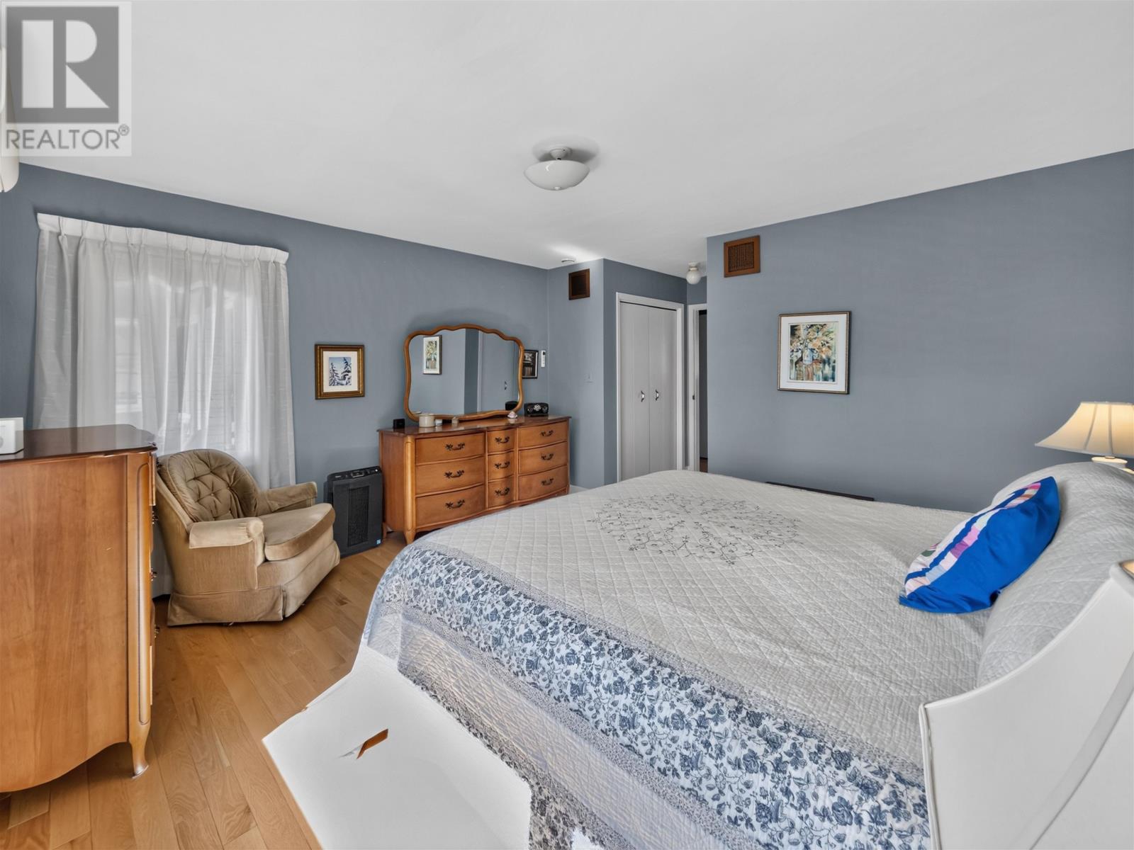 22 Upper Tea Hill Crescent - 22