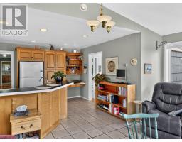 Laundry room - 22 Upper Tea Hill Crescent, Stratford, PE C1B2V1 Photo 9