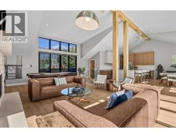 4pc Bathroom - 914 15th Street, Canmore, AB T1W2X3 Photo 7