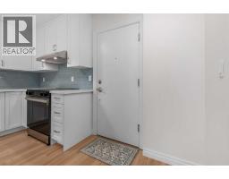 Bedroom - 202, 611 67 Avenue Sw, Calgary, AB T2V0M3 Photo 6