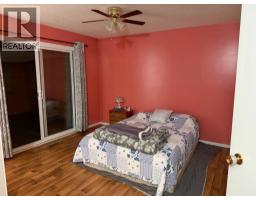 97 Greenview Close N - photo 14
