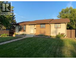 97 Greenview Close N - photo 2