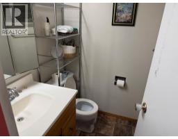 97 Greenview Close N - photo 15