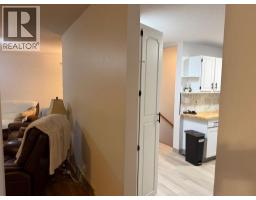 97 Greenview Close N - photo 10