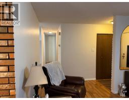 97 Greenview Close N - photo 11