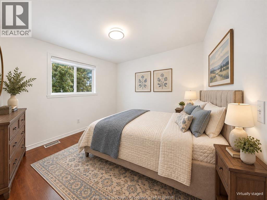 124 HIGGINS CRESCENT - 15