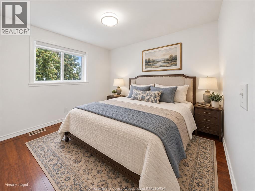 124 HIGGINS CRESCENT - 14