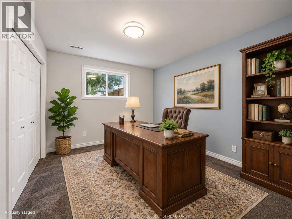 124 HIGGINS CRESCENT - 20