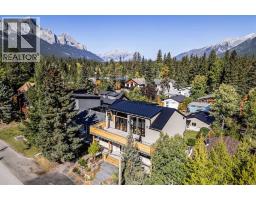 914 15th Street, Canmore, AB T1W2X3 Photo 44