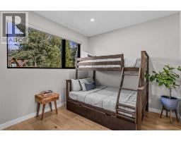 914 15th Street, Canmore, AB T1W2X3 Photo 28