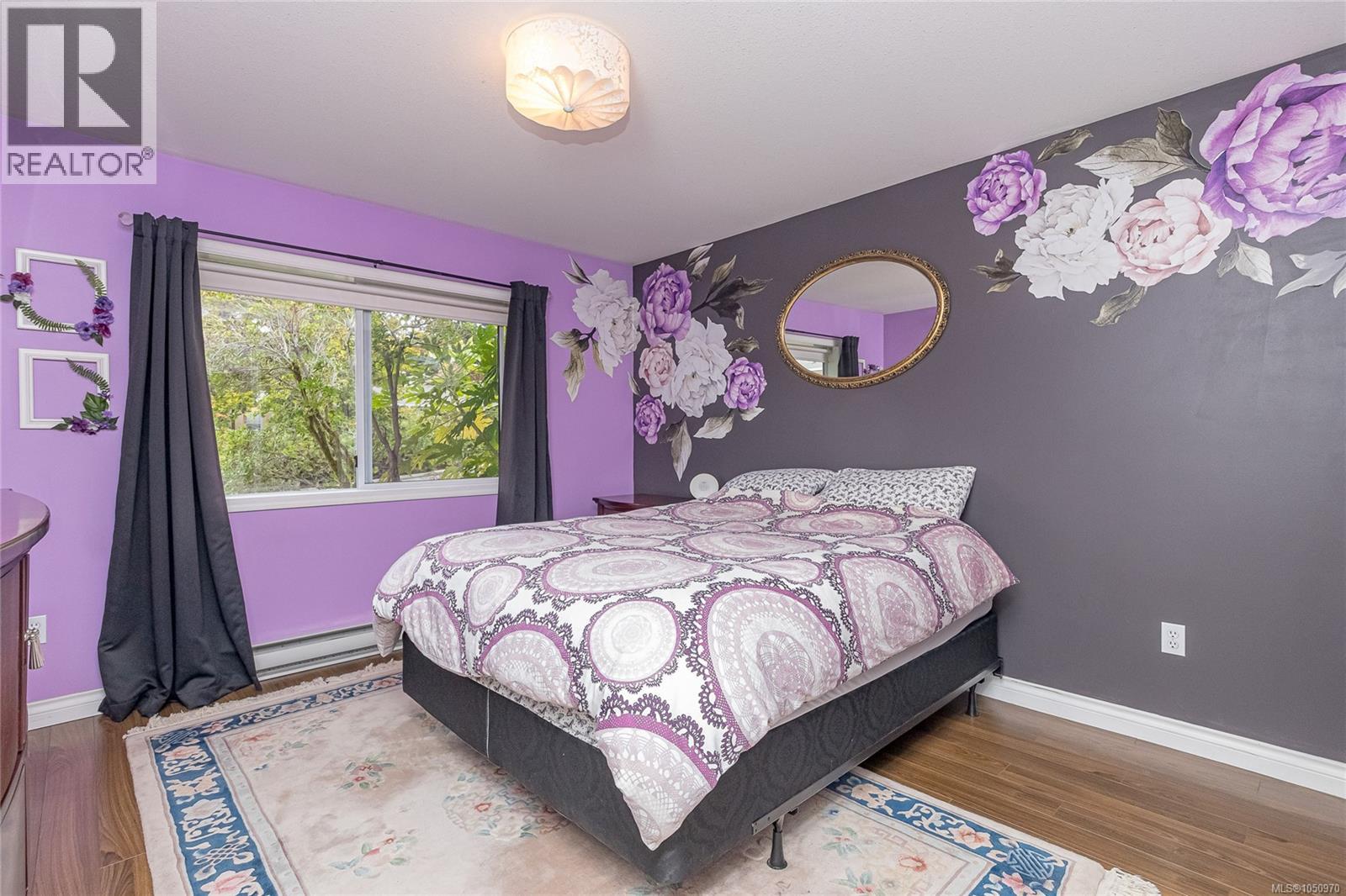 6064 Lionel Cres - 17