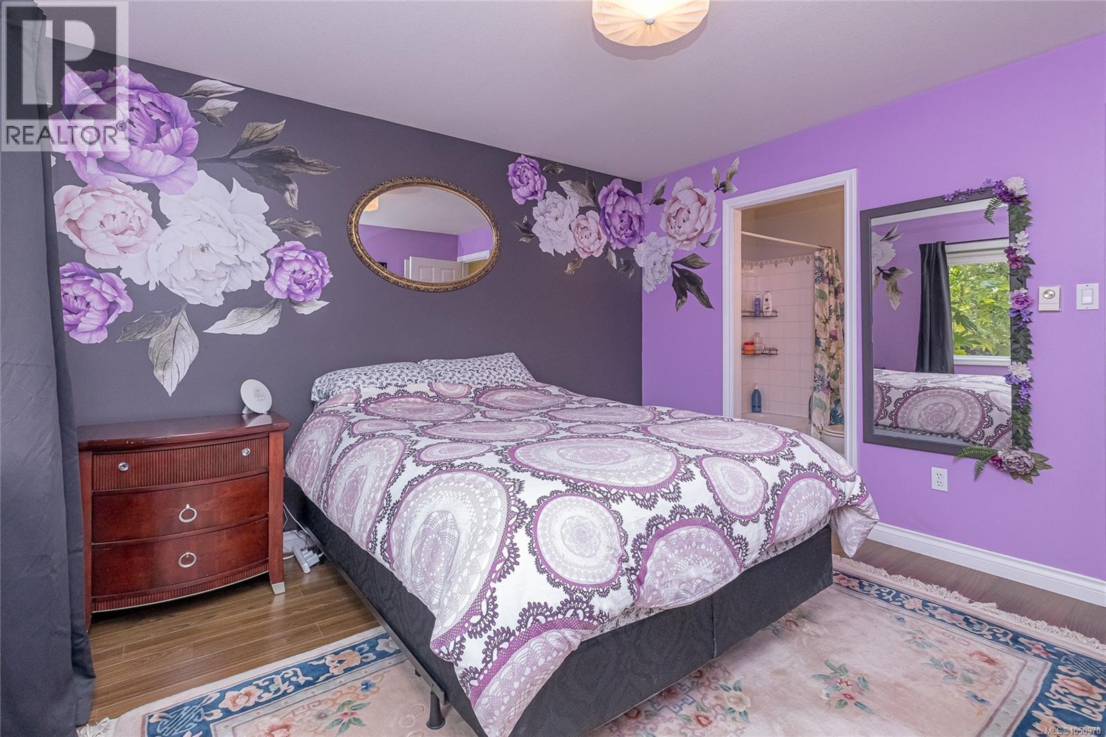 6064 Lionel Cres - 18