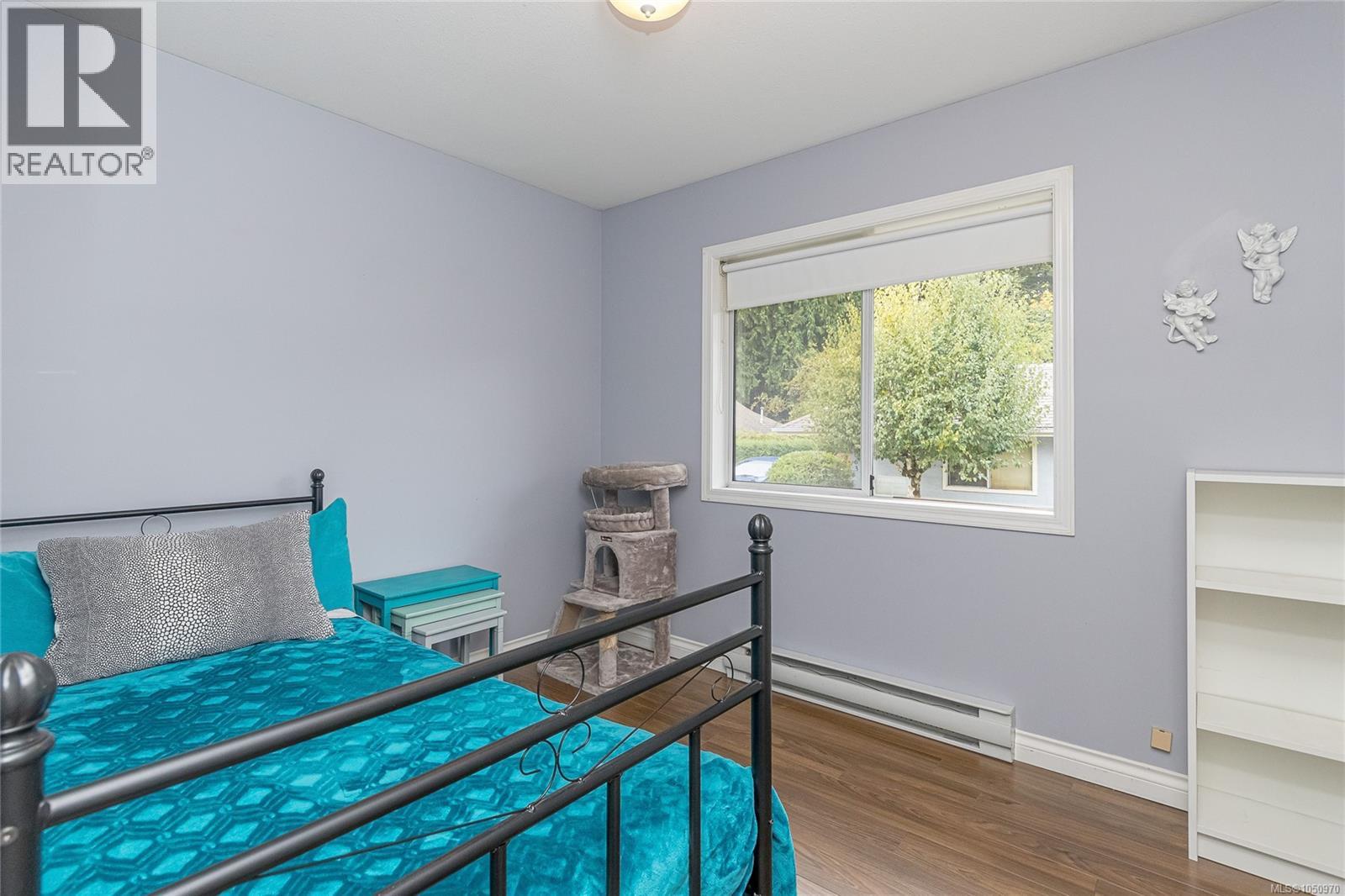 6064 Lionel Cres - Image 21