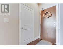 519 - 111 Civic Square Gate, Aurora, ON L4G0S6 Photo 7