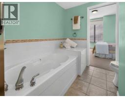 704, 1718 14 Avenue NW - photo 25