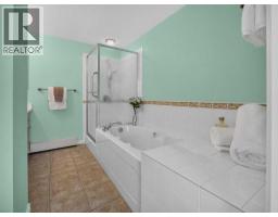 704, 1718 14 Avenue NW - photo 24