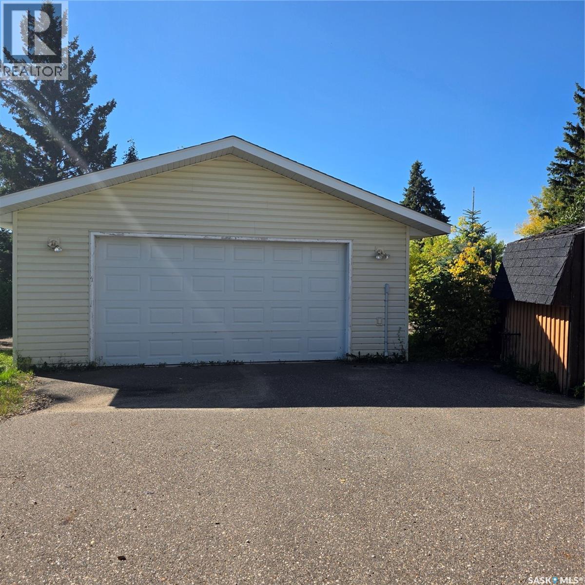 1731 Centennial CRESCENT, North Battleford — photo 5