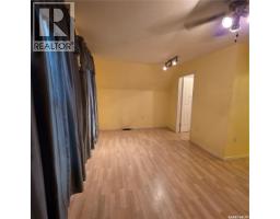 1731 Centennial Crescent, North Battleford, SK S9A3J2 Photo 14
