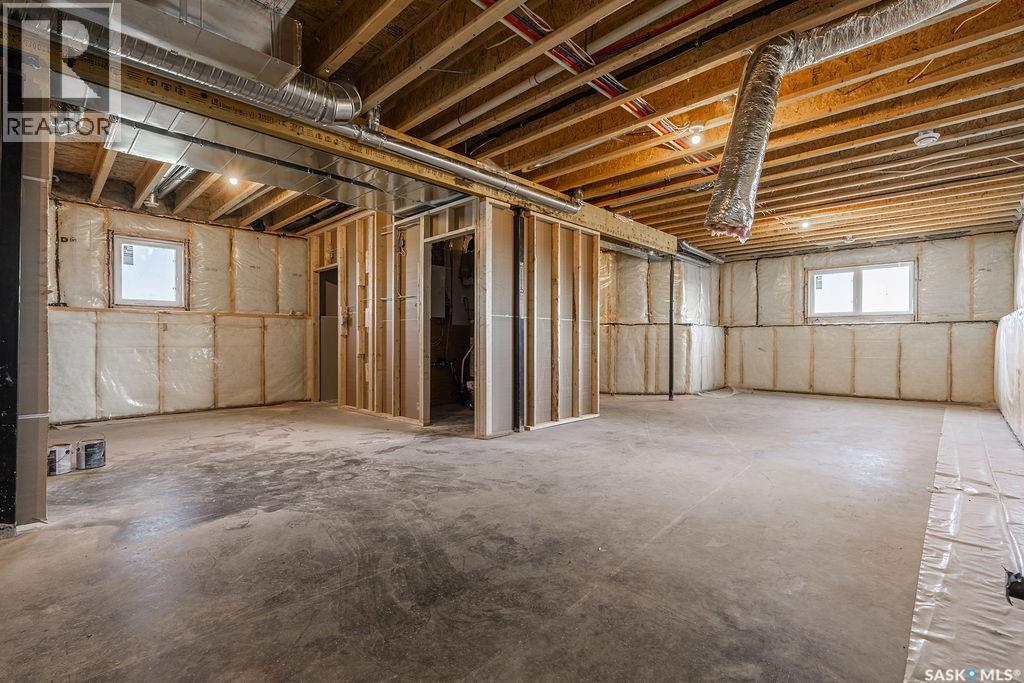 492 Woolf BEND, Saskatoon — photo 31