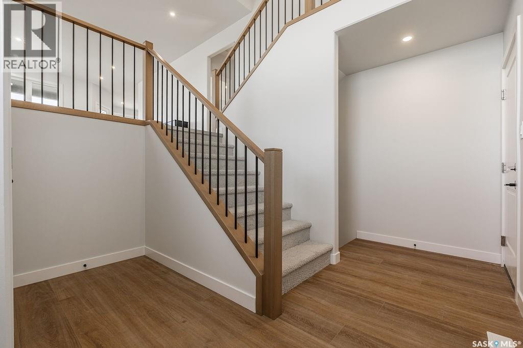 492 Woolf BEND, Saskatoon — photo 5
