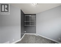 2730 Thornton Avenue, Regina, SK S4S1J1 Photo 14