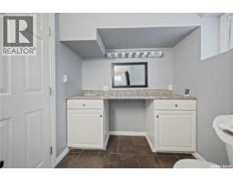 2730 Thornton Avenue, Regina, SK S4S1J1 Photo 21