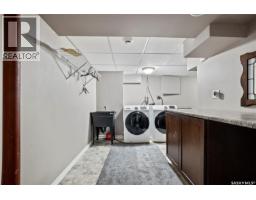 2730 Thornton Avenue, Regina, SK S4S1J1 Photo 22