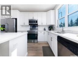 402 Meadows Boulevard, Saskatoon, SK S7V0E7 Photo 15