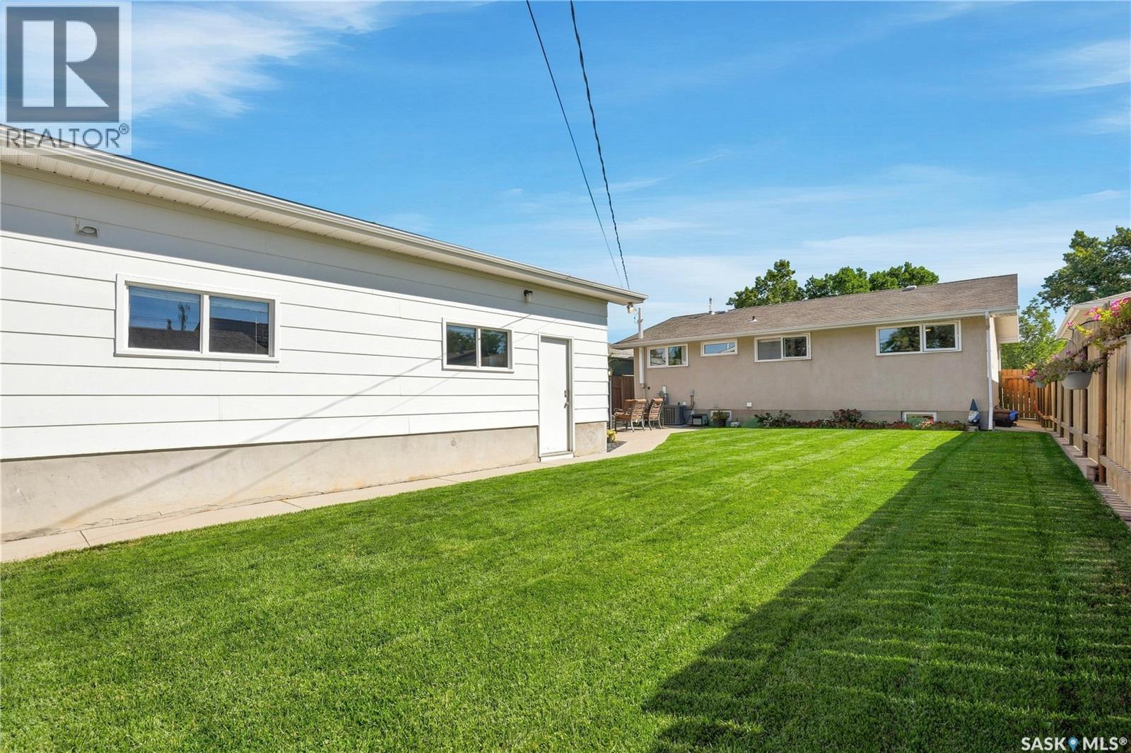 1514 Laura AVENUE - Image 48