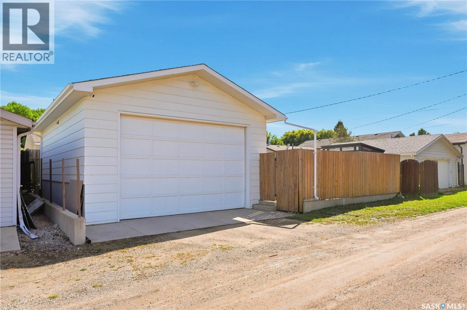 1514 Laura AVENUE - Image 55