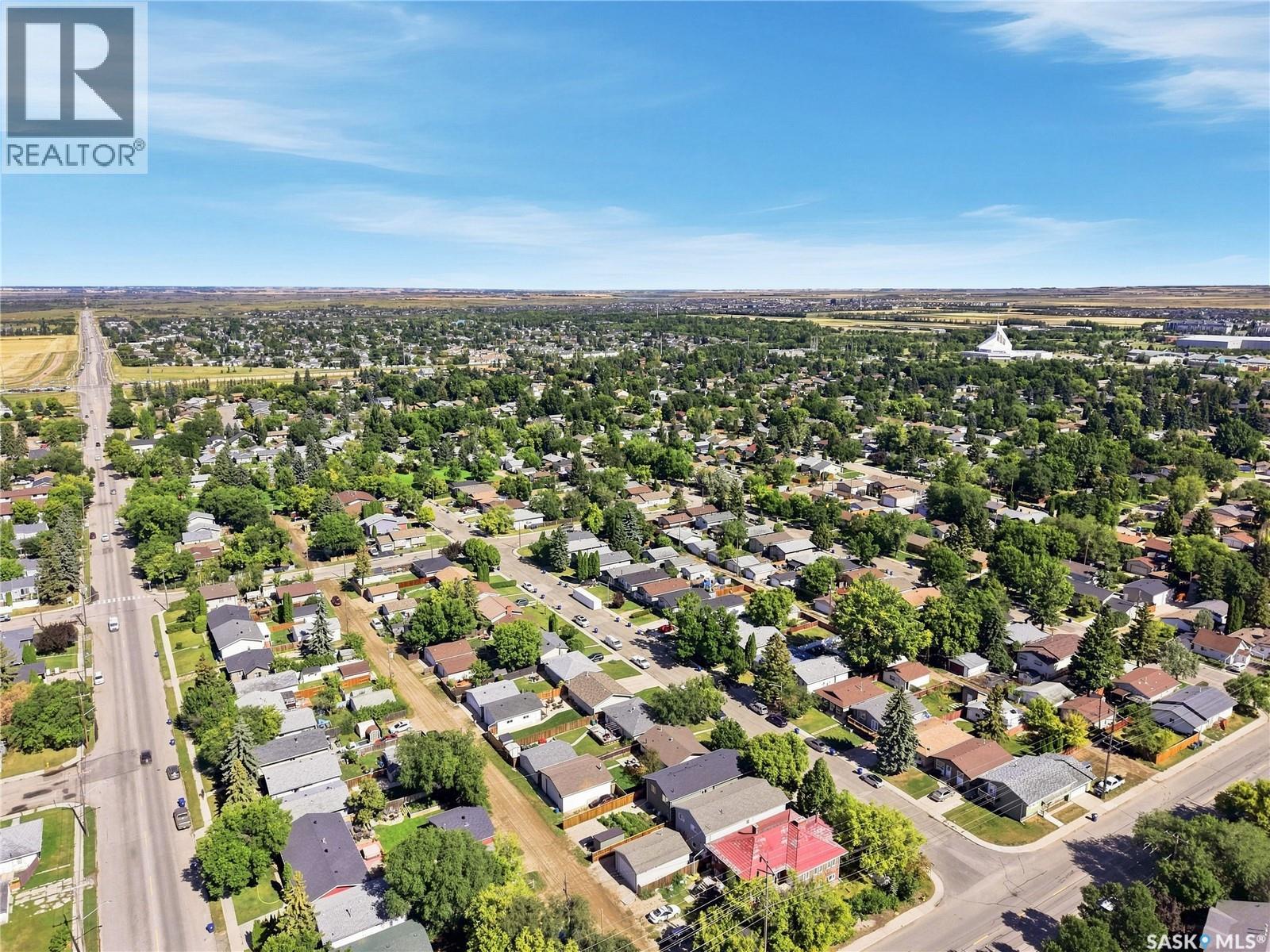 1514 Laura AVENUE - Image 61